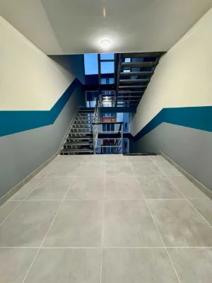 Продажа 1-комнатной квартиры 36,5 кв.м под чистовую с материалами - газ