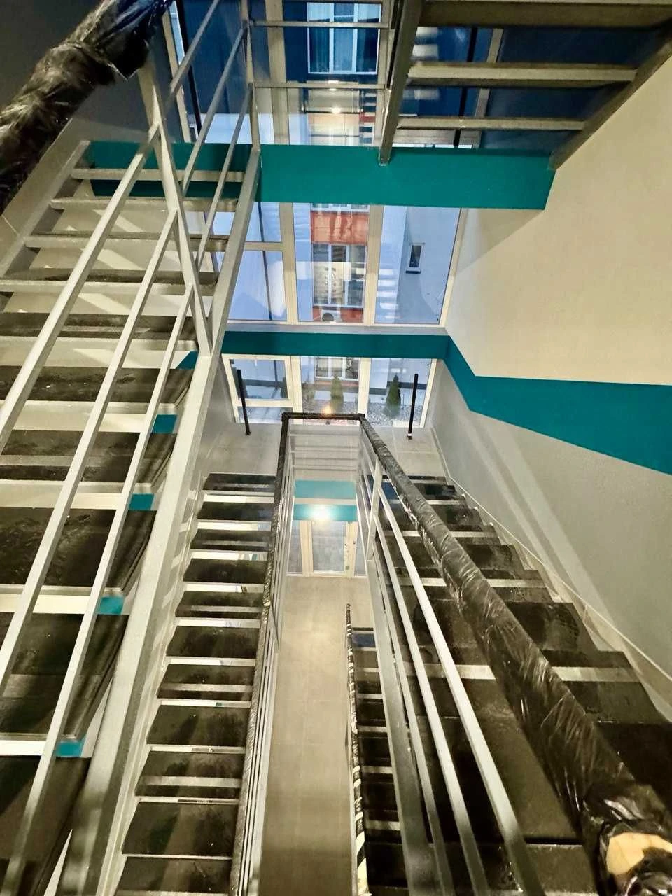 Продажа 1-комнатной квартиры 36,5 кв.м под чистовую с материалами - газ