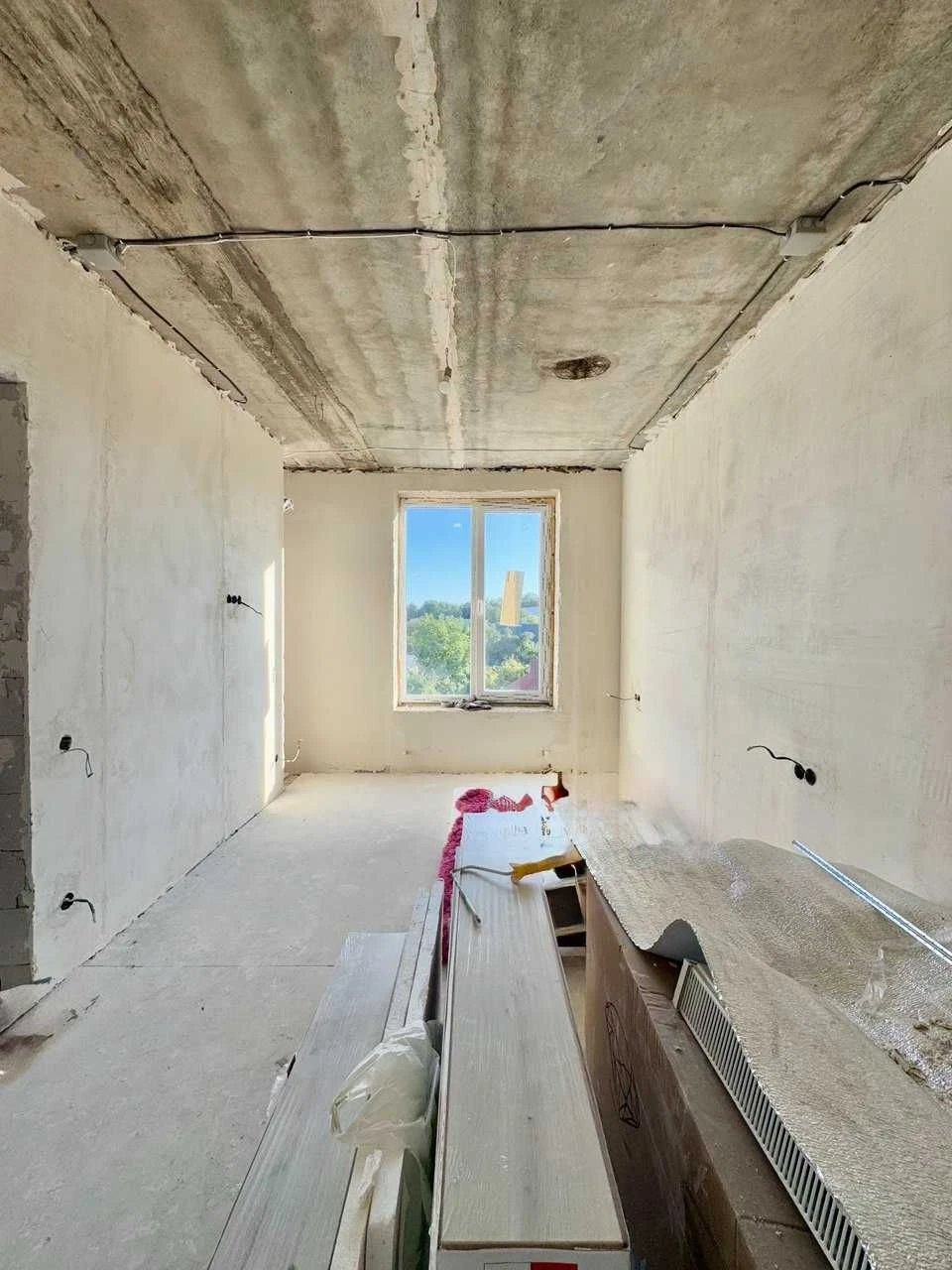 Продажа 1-комнатной квартиры 36,5 кв.м под чистовую с материалами - газ
