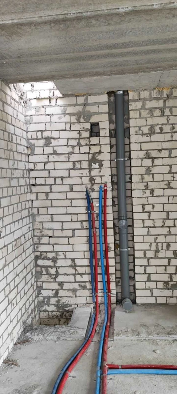 Продам 1-кімн. кв. по переуступці по вул. Вокзальна 2