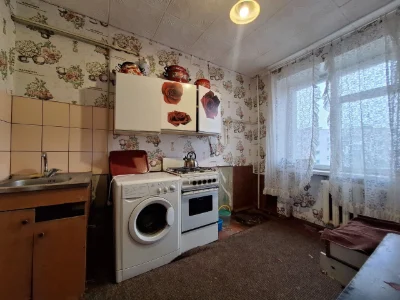 3-комнатная 65 кв.м. на Европейской 7, центр г. Борисполя