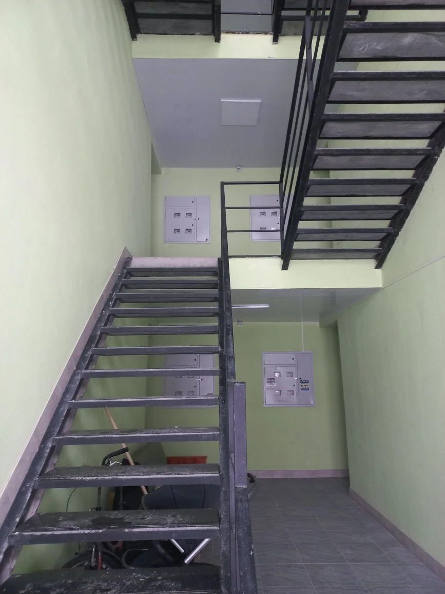 For sale: Euro-two-room apartment for finishing!