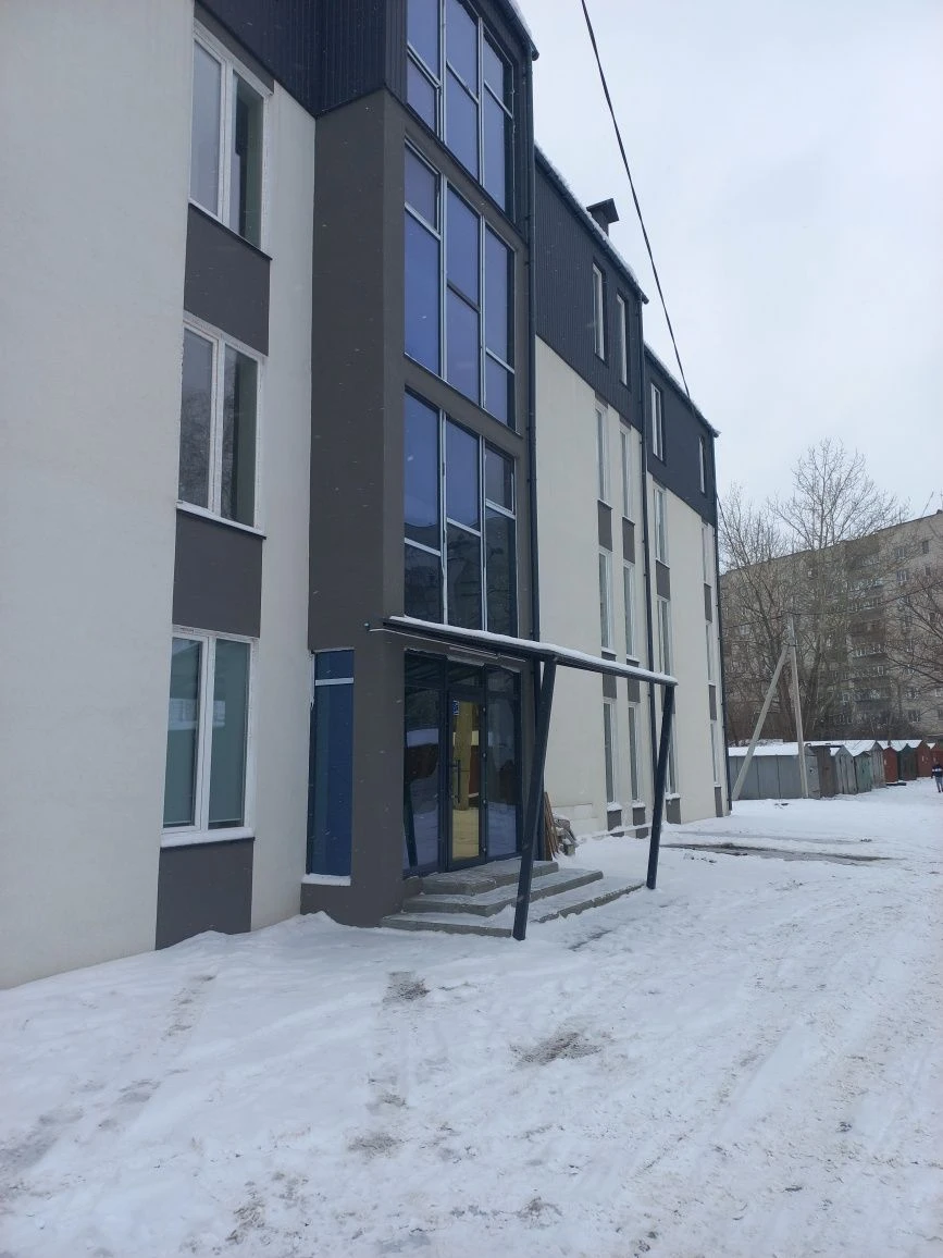 For sale: Euro-two-room apartment for finishing!