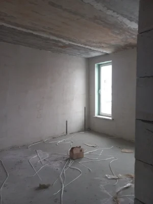 For sale: Euro-two-room apartment for finishing!