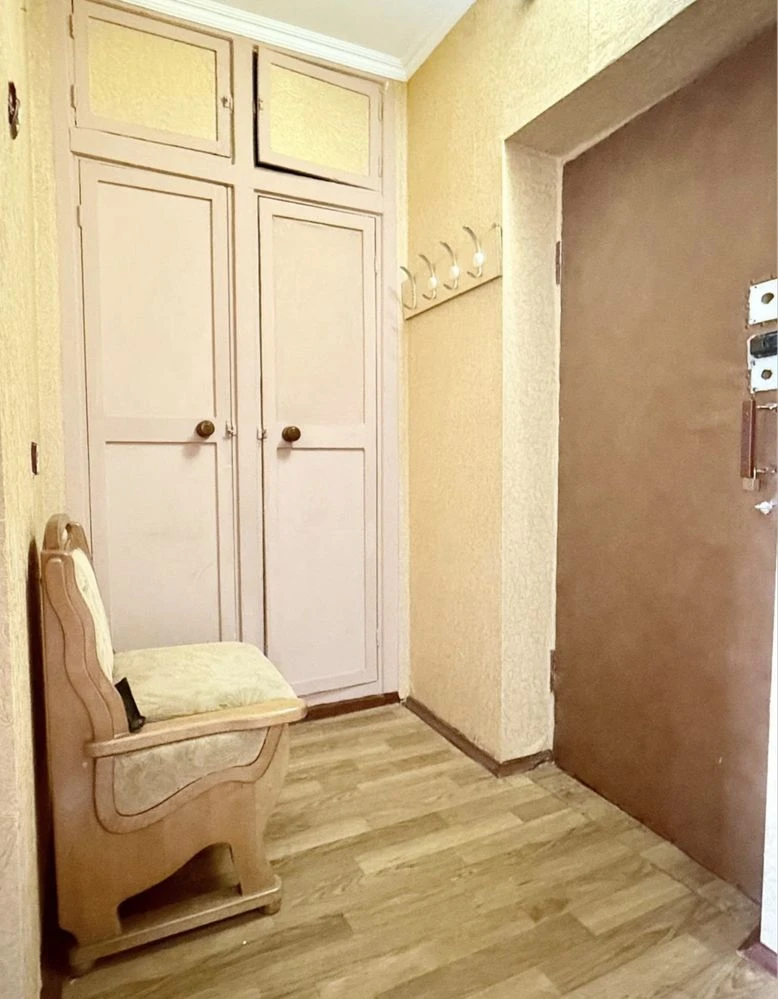 Продаж 1-кімнатної квартири, вул. Гудзя. 8, 30 кв. м, 5/5 этаж