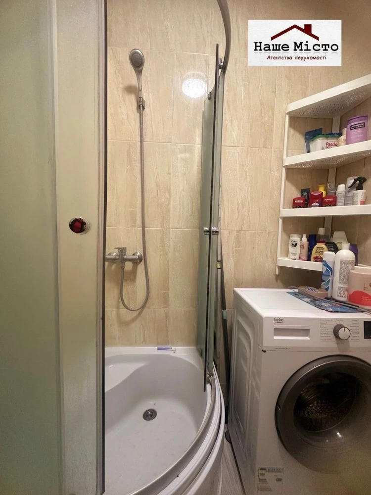 Продаж 1 -кв в Клубному 12-ти квартирному Будинку р-н  Розви
