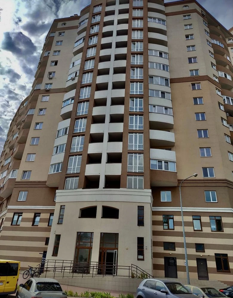 2-кв вул. К. Шлях , 95 м. Бориспіль 70 кв.м ЦЕНТР
