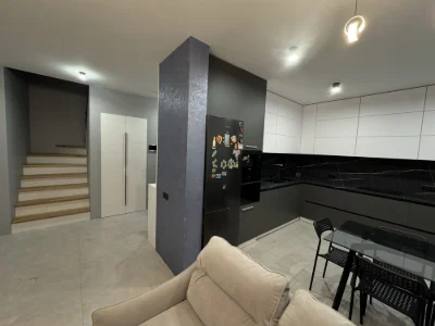 Квартира в ЖК "Графіт", Бориспіль, 2 поверхи, 109 м² с ремонтом