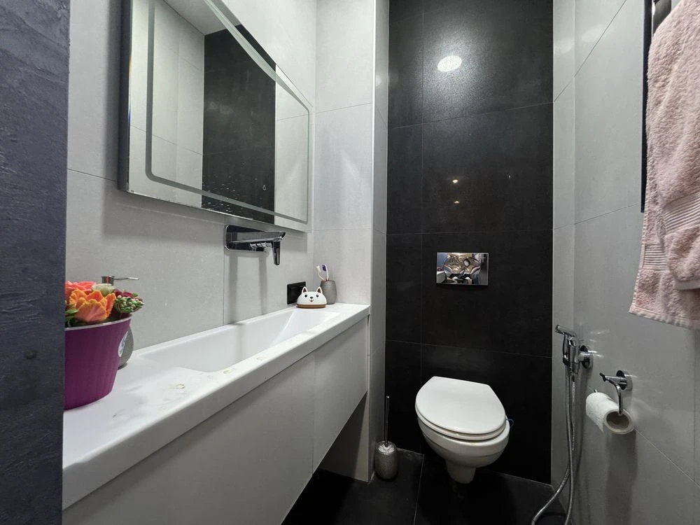 Квартира в ЖК "Графіт", Бориспіль, 2 поверхи, 109 м² с ремонтом