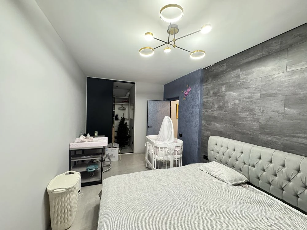 Квартира в ЖК "Графіт", Бориспіль, 2 поверхи, 109 м² с ремонтом
