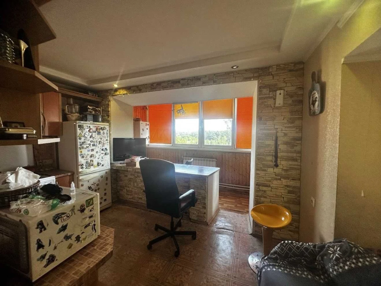 For Sale: 2-room apartment in village Gora