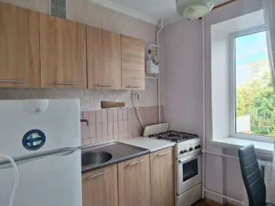 Однокімнатна квартира 35 м² в Лютнева 16, Бориспіль