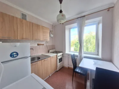Однокімнатна квартира 35 м² в Лютнева 16, Бориспіль