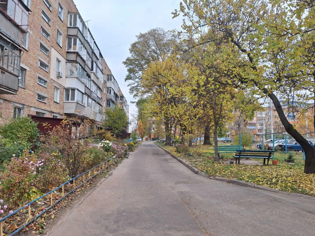 Однокімнатна квартира 35 м² в Лютнева 16, Бориспіль