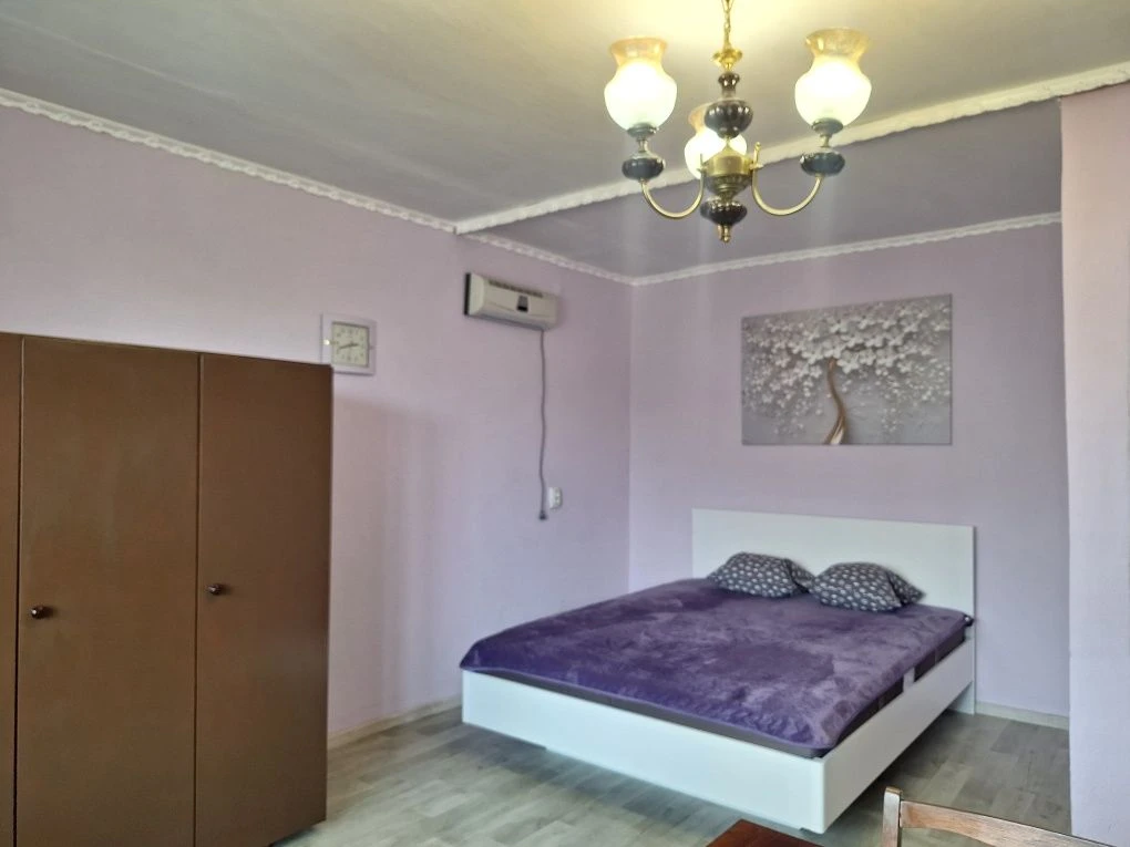 Однокімнатна квартира 35 м² в Лютнева 16, Бориспіль