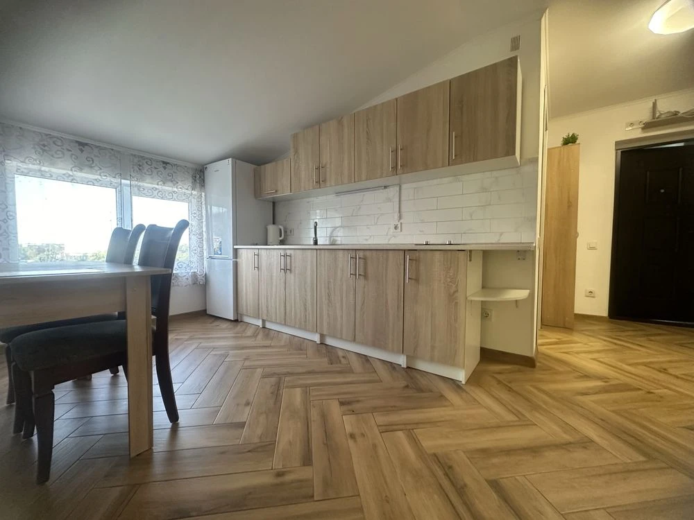 Sale of Euro-apartment on Шевchenko Street, city center 4/4