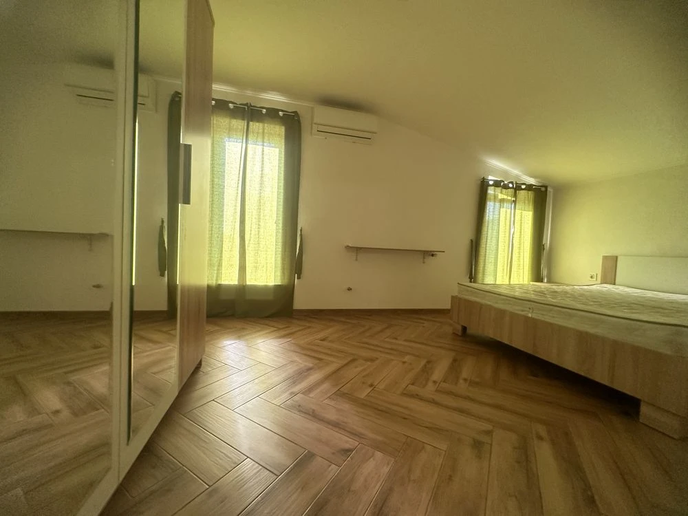Sale of Euro-apartment on Шевchenko Street, city center 4/4