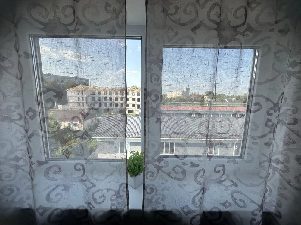 Sale of Euro-apartment on Шевchenko Street, city center 4/4