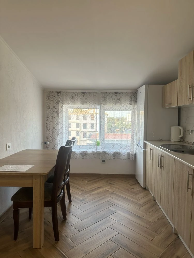 Sale of Euro-apartment on Шевchenko Street, city center 4/4