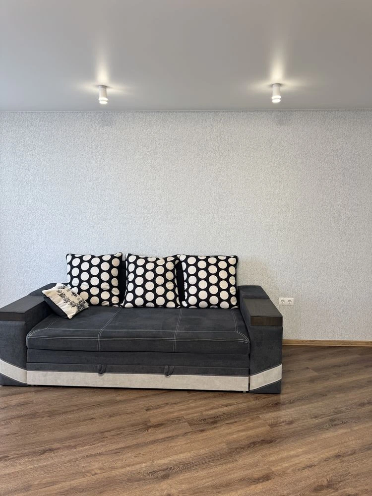 Olympic Residence, Ground Floor, Government Programs