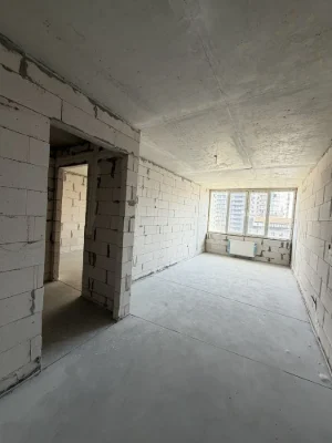 Sale of a 1-bedroom apartment with a kitchen of 20 m² in a RENOVATED building