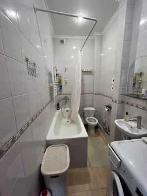 Продам  3-кім квартира 86м,вул.Ярослава Мудрого 90