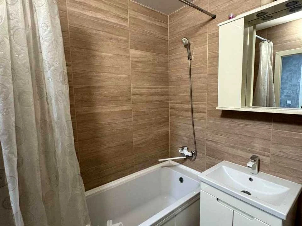 Apartment. Vasya Simonenko Street, Brovary.