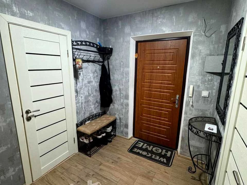 Apartment. Vasya Simonenko Street, Brovary.