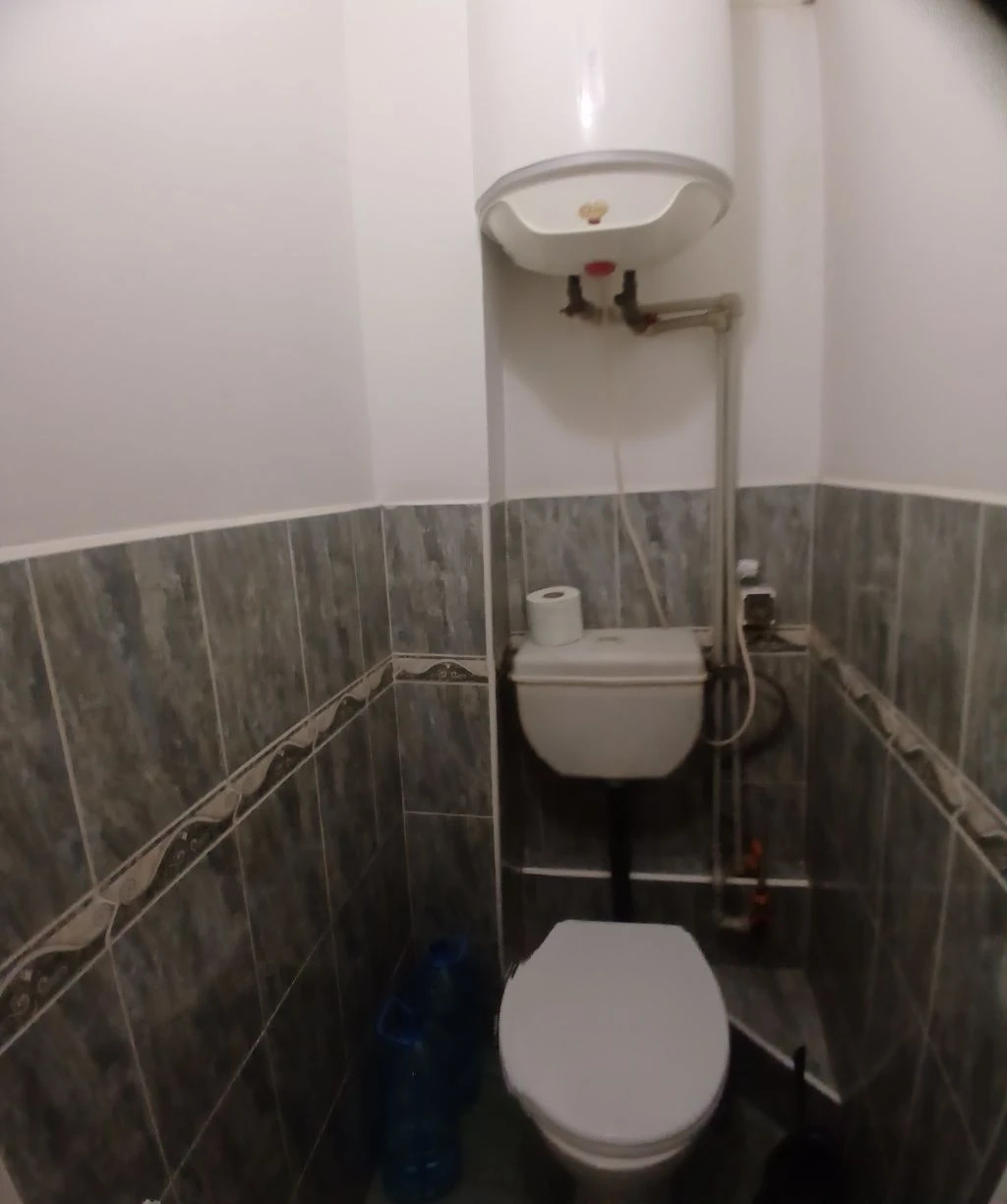 Продається 1-кімнатна квартира, вул. Чорних Запорожців, 52, 8