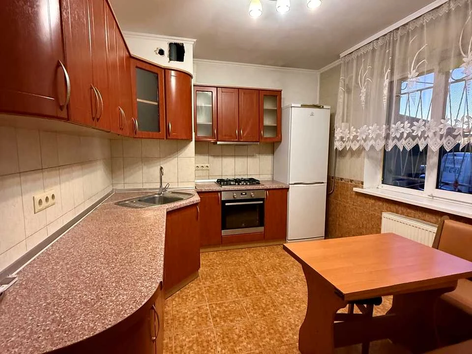 Apartment. Brovary, Michael Hrushevsky Street