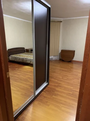 Продается 1-комнатная квартира на Грушевского, 21