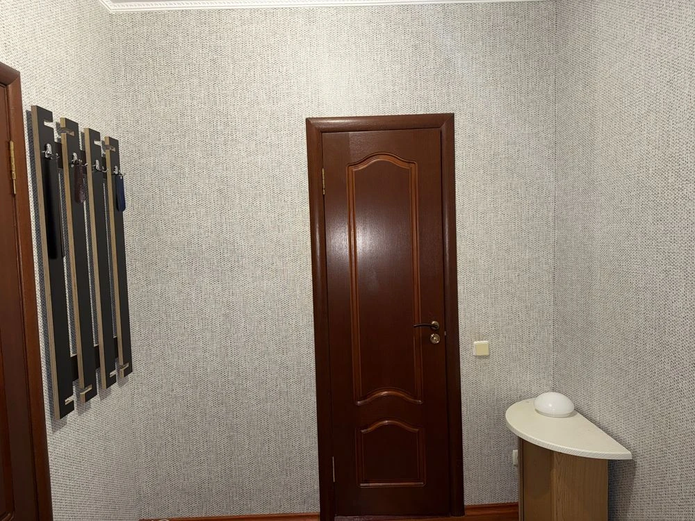 Продается 1-комнатная квартира на Грушевского, 21