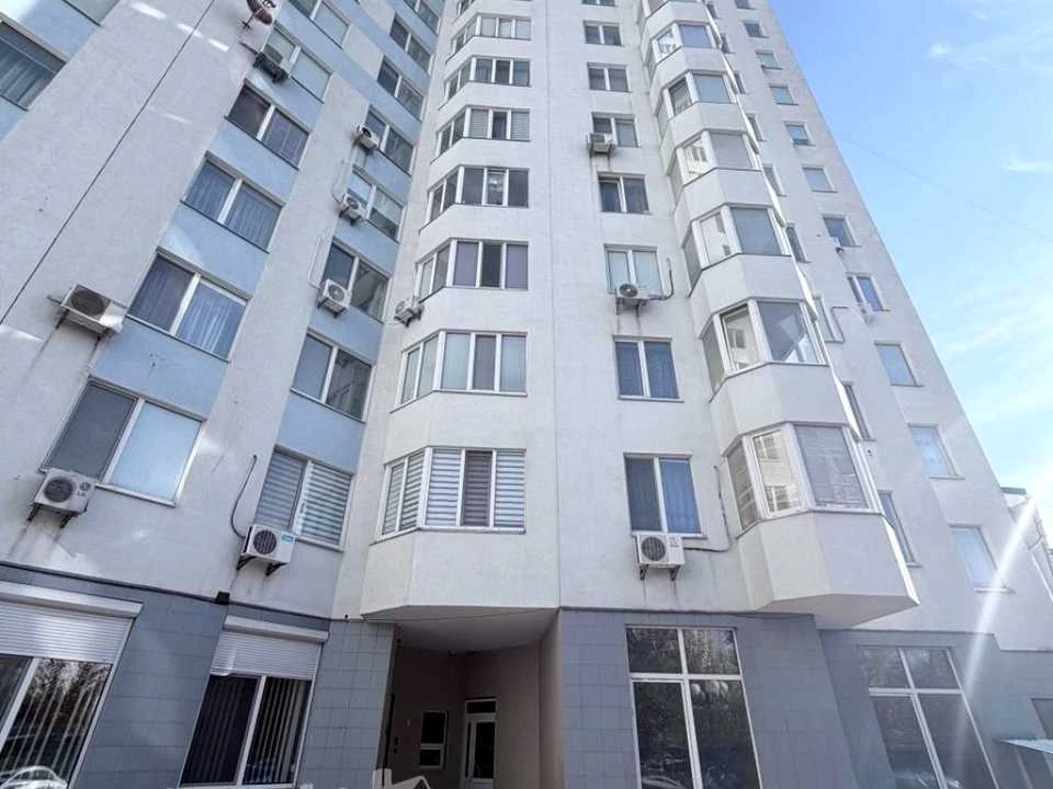 Квартира. Бровари, вулиця Чорних Запорожців, 74