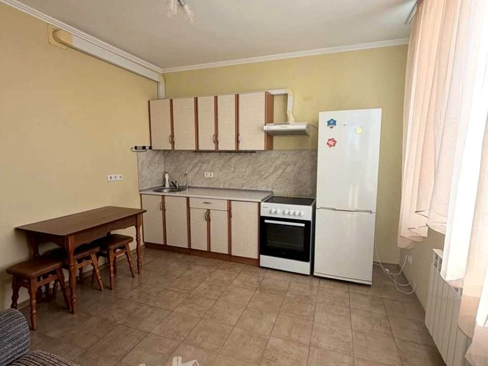 Квартира. Бровары, улица Черных Запорожцев