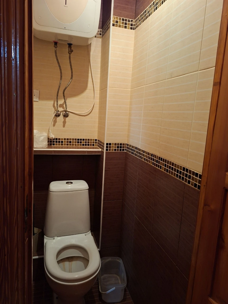 Sale of a 2-room apartment on Грушевського Street!