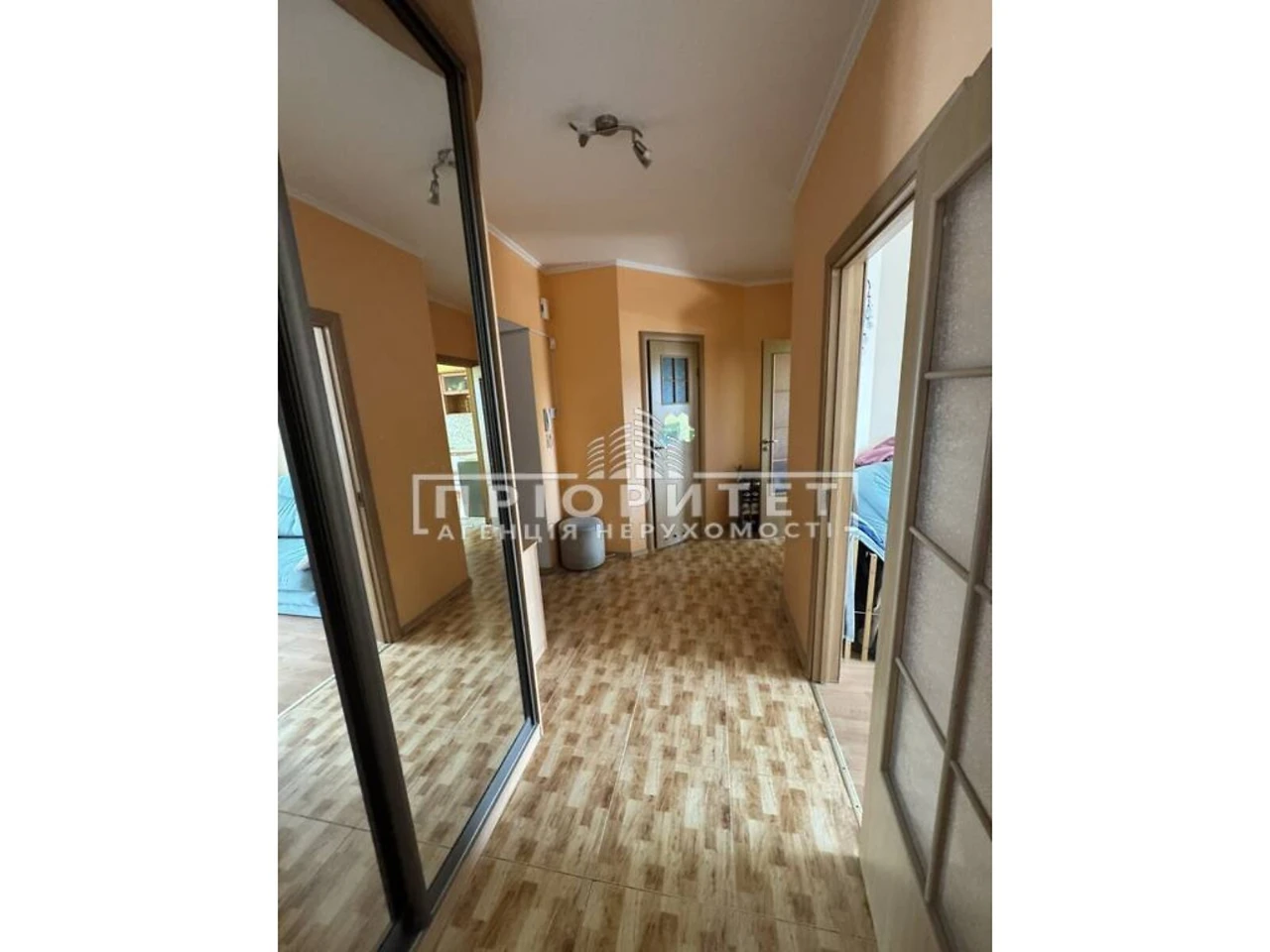 Продажа квартир Приморский.
