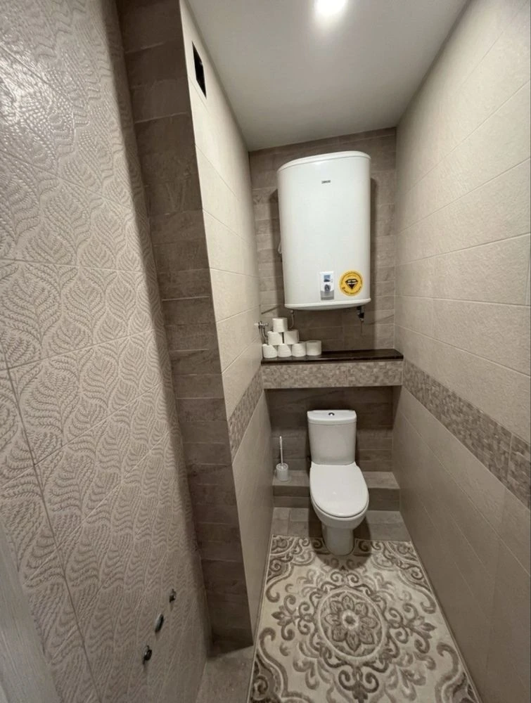 Spacious 3-bedroom Euro-style apartment for sale in Savanna Sity residential complex