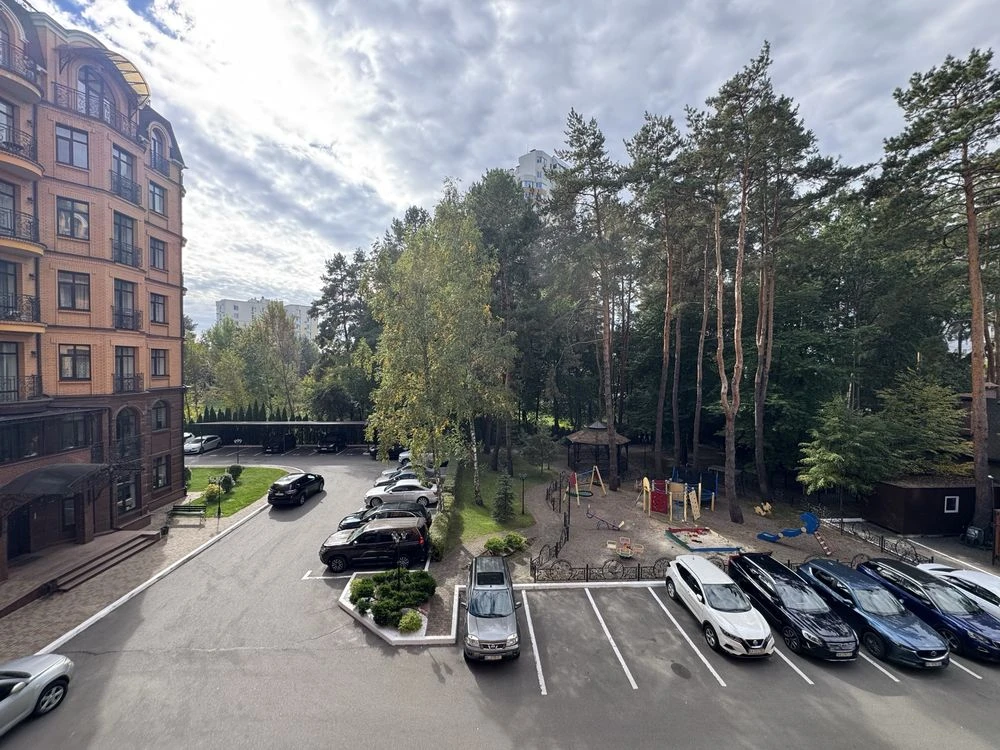 For Sale: 61 m2 Business Class Apartment in a Closed Residence