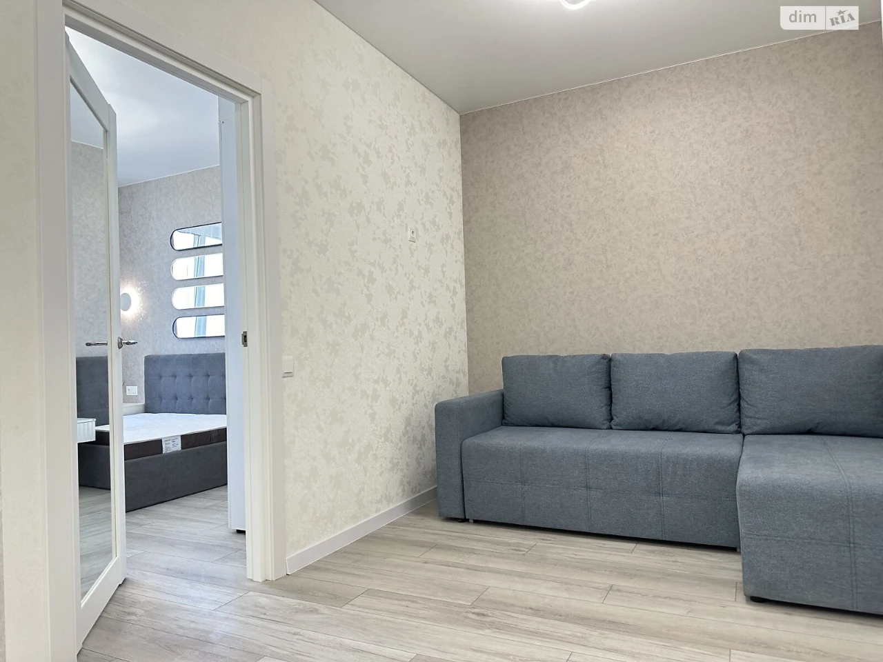 Sale Apartment in Kroyna Park 2