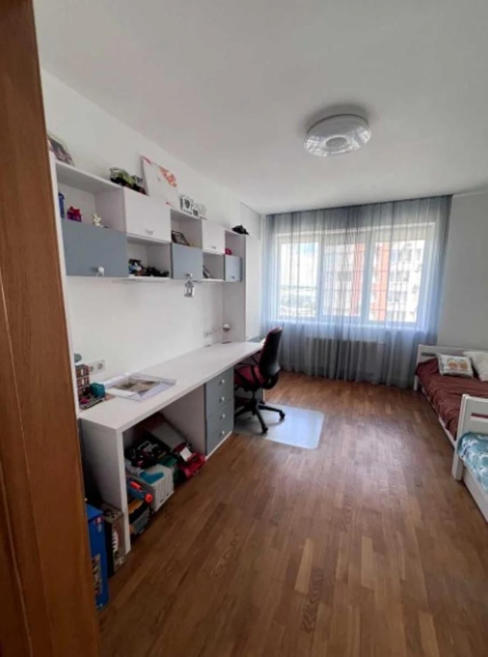 Продаж квартири 86 кв.м. в ЖК "Шоколад". Бровари, вул. Київська 265/3