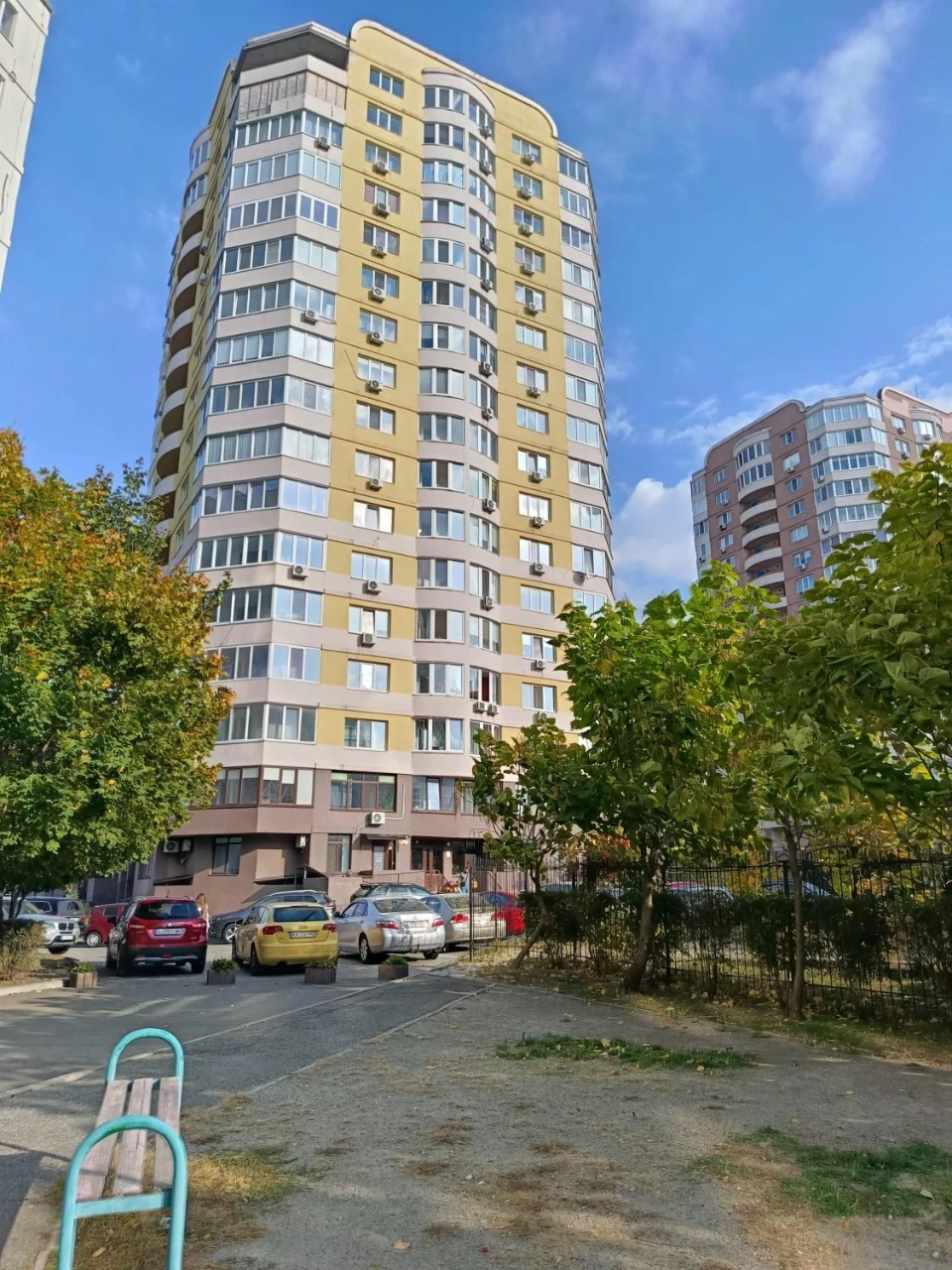 Продаж квартири 86 кв.м. в ЖК "Шоколад". Бровари, вул. Київська 265/3