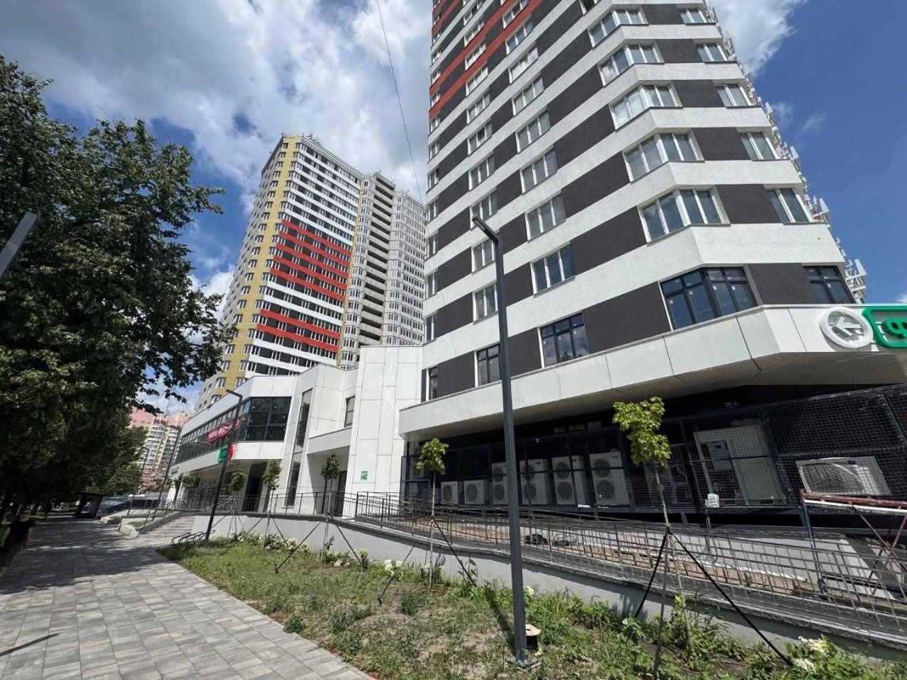 Продається 2- х кімн. кв. ЖК Атлант