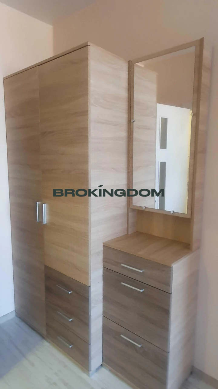 Продам 1-кімнатн квартиру, Симона Петлюри 21б, програми