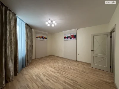 Продаж Квартира Масив