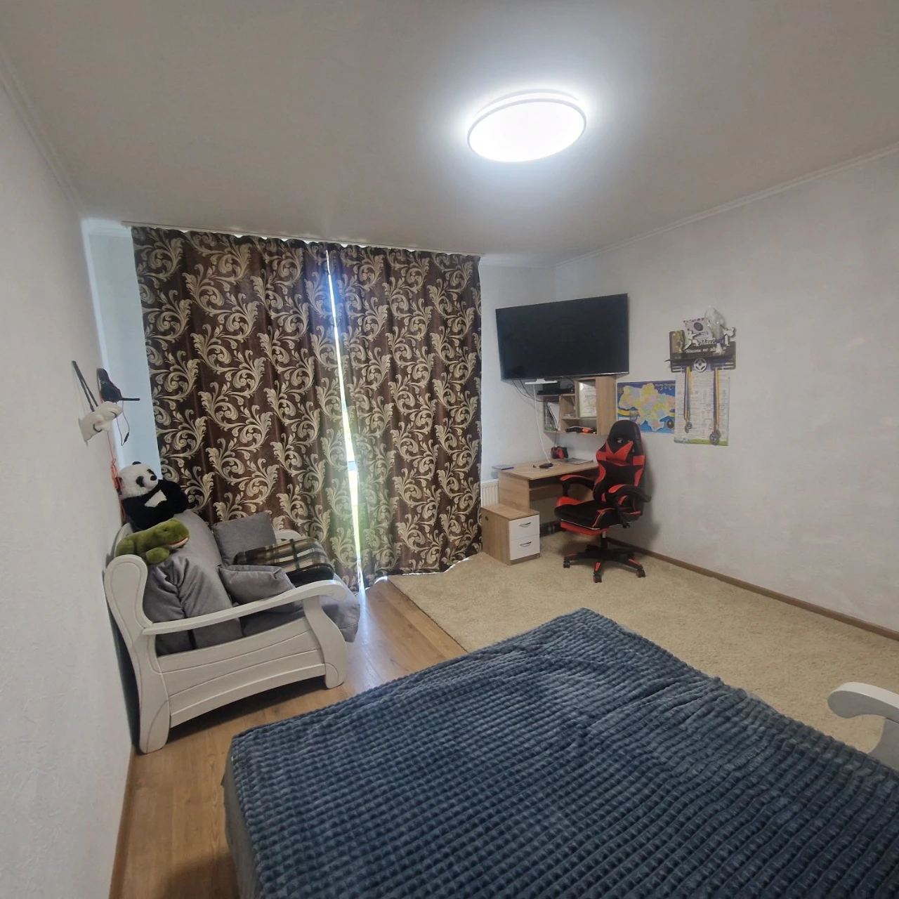 Owner. Selling a fully furnished one-bedroom apartment in the "Skandia" residential complex
