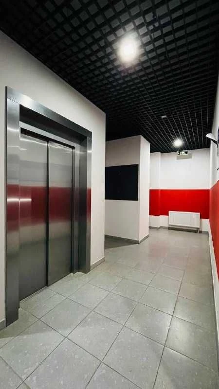 Продаж чудового 1-кімнатної квартири 30 м² з ремонтом у ЖК
