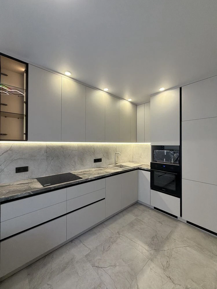 Sale / STUNNING 1-bedroom apartment / euro 2-bedroom / KRONA PARK 2 /