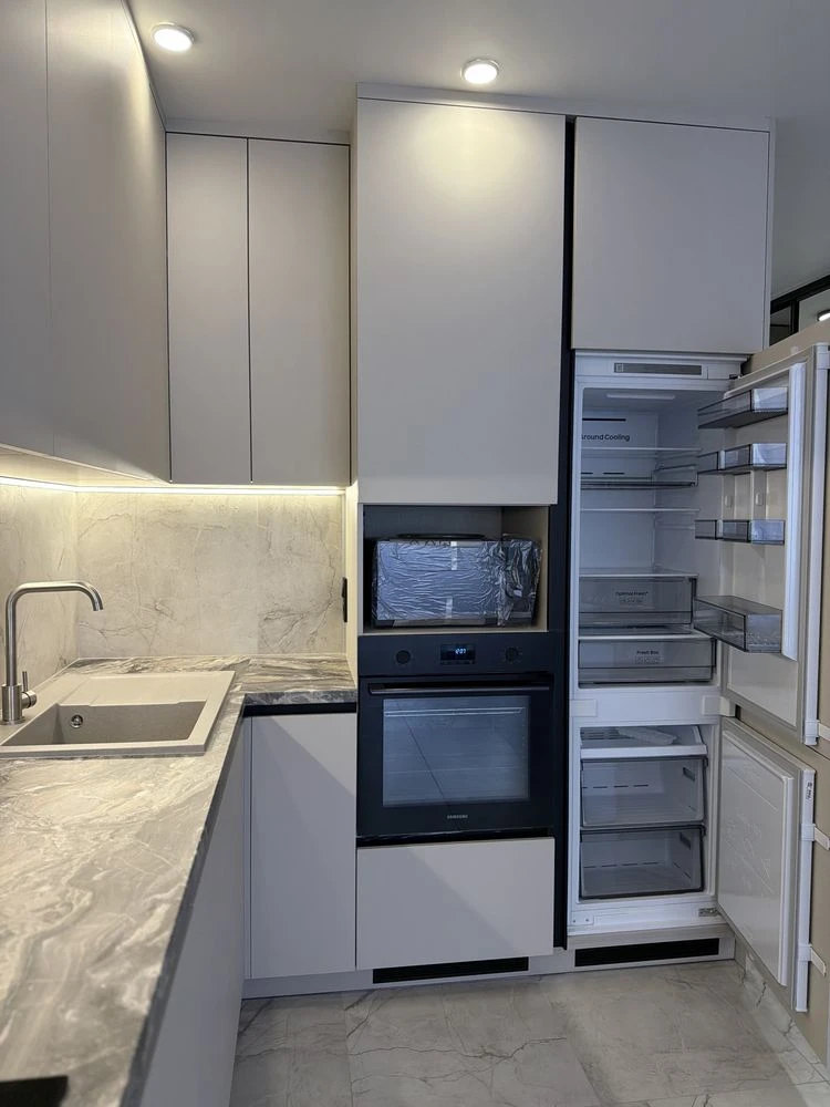 Sale / STUNNING 1-bedroom apartment / euro 2-bedroom / KRONA PARK 2 /