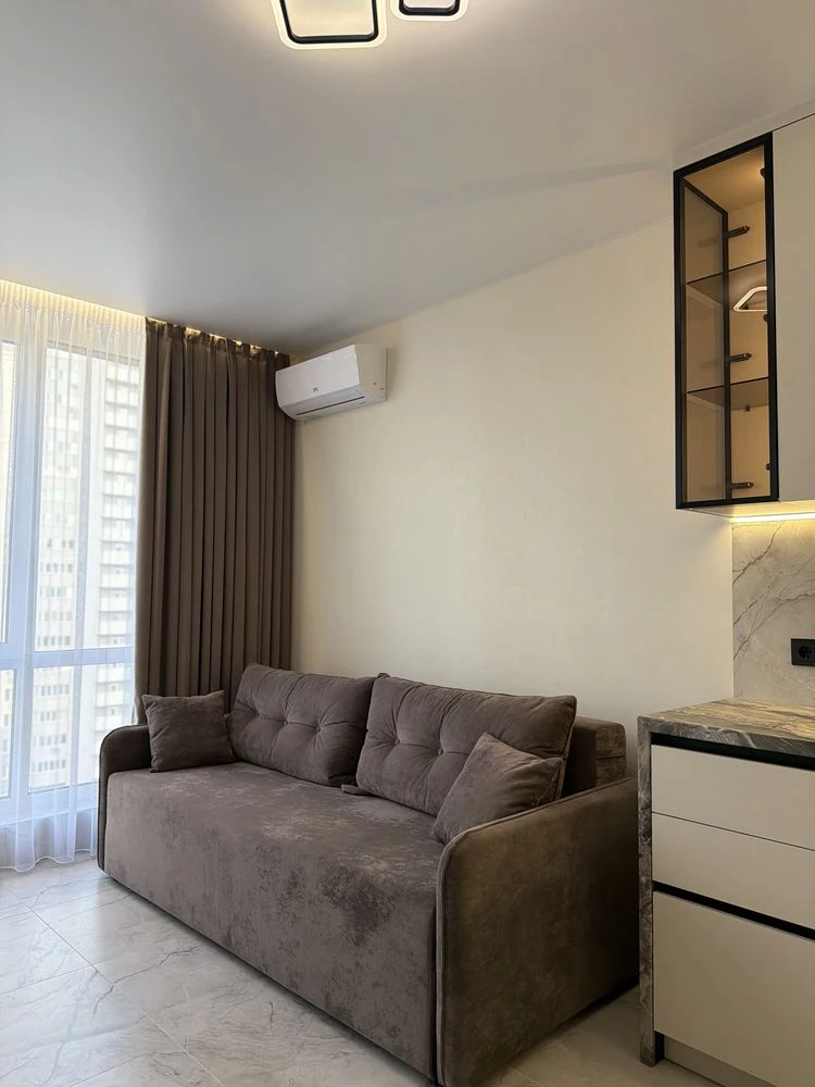 Sale / STUNNING 1-bedroom apartment / euro 2-bedroom / KRONA PARK 2 /