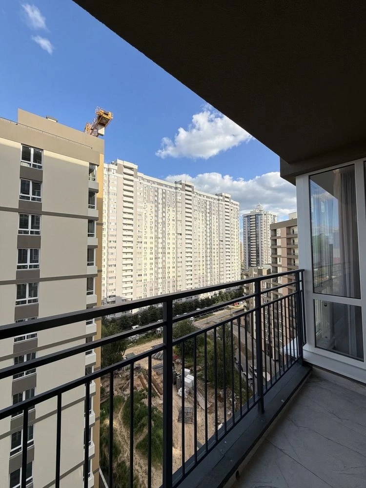 Sale / STUNNING 1-bedroom apartment / euro 2-bedroom / KRONA PARK 2 /